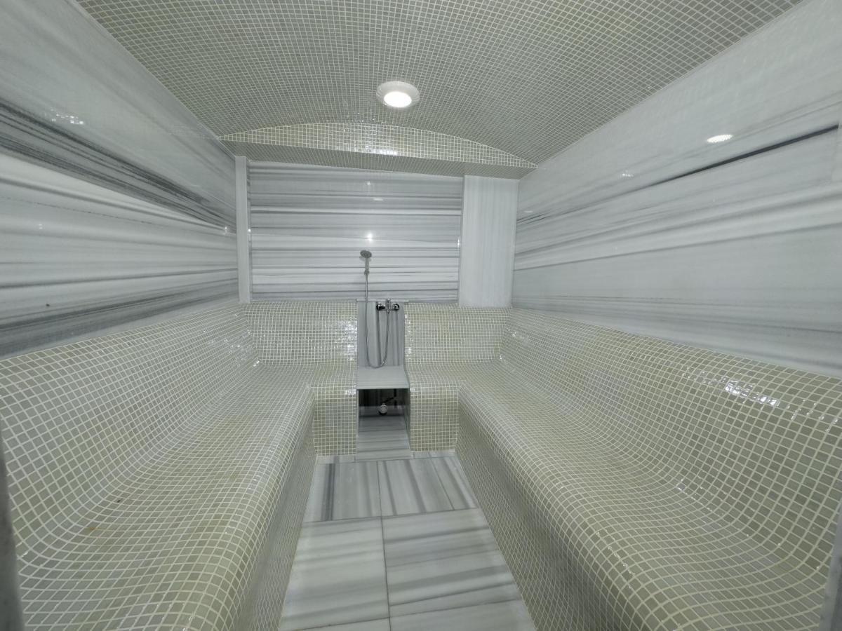 Leon Hotel Spa ギャンジャ エクステリア 写真
