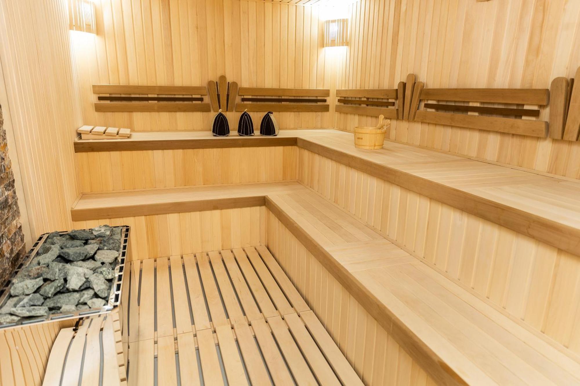 Leon Hotel Spa ギャンジャ エクステリア 写真